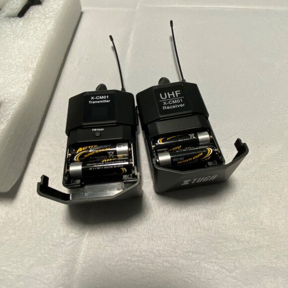 Wireless UHF Lavalier Microphone System XTuga X-CM01 Transmitter & Receiver Set - Picture 5 of 6